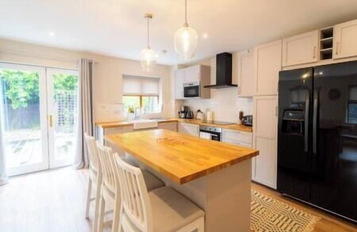 Dingle Maison | Serene Retreat Dingle
