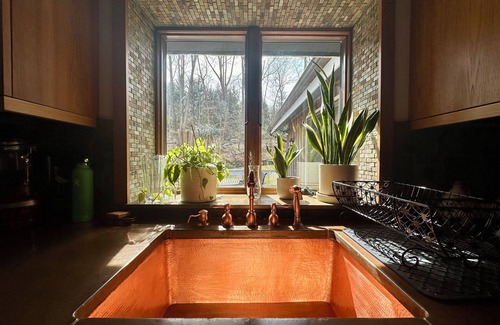 Mount Kisco Maison | Serene Retreat in the Hills of Westchester