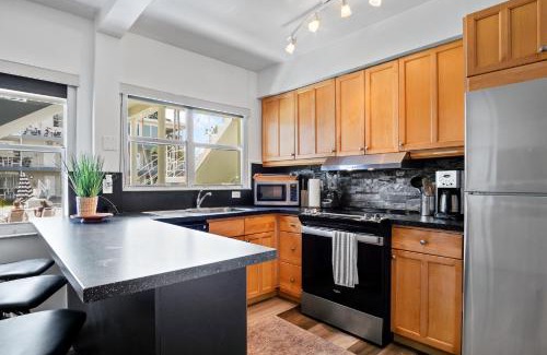 East Fort Lauderdale Appartement | Serene Seaside Escape- 1BR Bliss