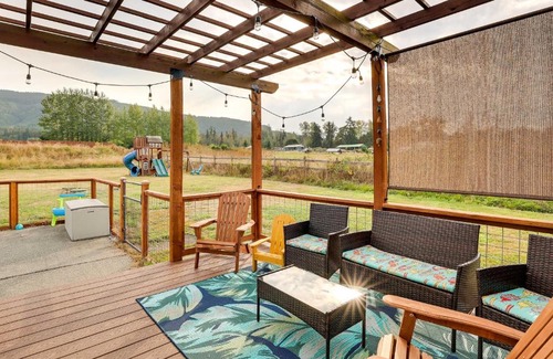 Sequim Maison | Serene Sequim Retreat with Deck Pets Welcome!