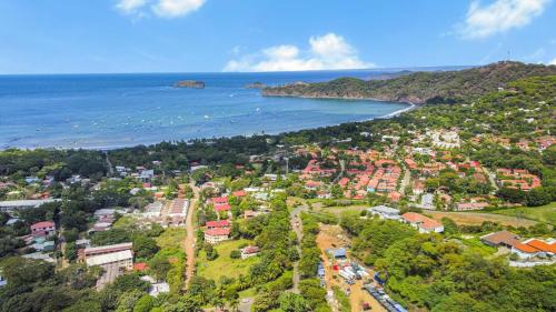 Coco Appartement | Serenidad del Pacifico Condo, Resort Pools & Near Coco Beach