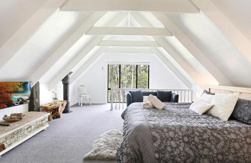 St. Georges Basin Maison | Serenity 222 The Estate in Jervis Bay