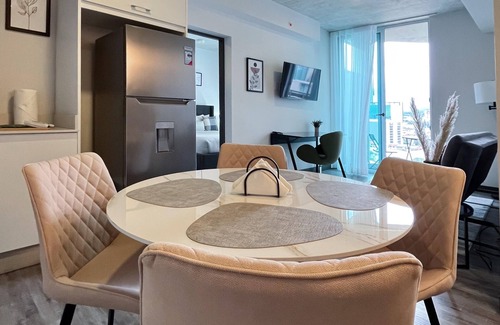 Mata Redonda Appartement | Serenity at 12, City Views and Wonderland Vibes!