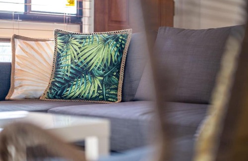 Grange Appartement | Serenity by the Sea Grange