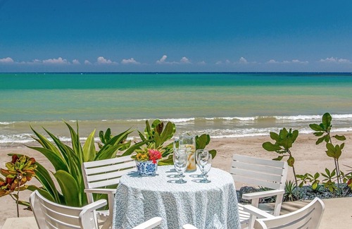 Montego Bay Villa | SERENITY SUR LA PLAGE JAMAICA - Villa 4 chambres en front de mer à Montego Bay