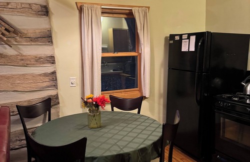 Boscobel Cabine | Serenity cabin at Crooked Creek