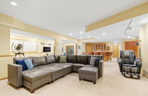 Eden Prairie Maison | Serenity on the Creek