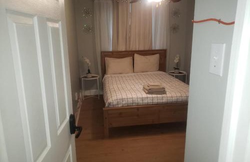 Collingdale Maison | Serenity Room by the Airport - Shared space