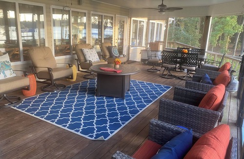 Fort Gaines Maison | Serenity Shores – 6BR Lakefront Haven
