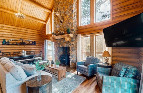 Cripple Creek Maison | Serenity View Cabin