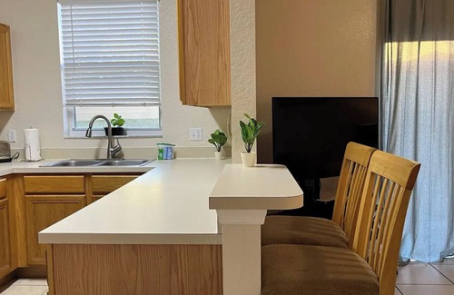 Highlands Reserve Maison | Serenity Villa Full Kitchen & Resort Top Amenities Near Top Parks