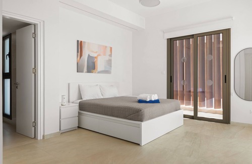Softades Autre | Serenity Waves Villa 4