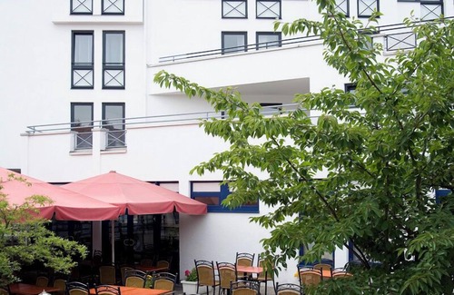 Langen Appartement | Appartement Supérieur avec Services incl. WLAN gratuit, parking gratuit et nettoyage bi-hebdomadaire