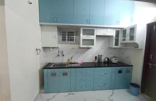Kukatpalli Appartement | Servostay KPHB Phase 15 New Stunning 3 BHK - 3rd Floor
