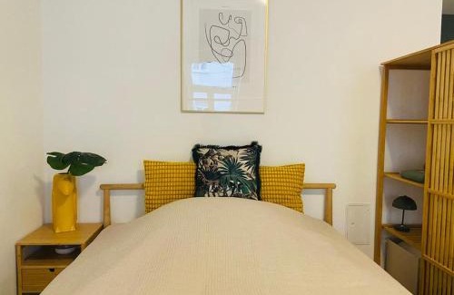 Schottenfeld Appartement | SERVUS HOMES - Metro Stadthalle - AMADEUS