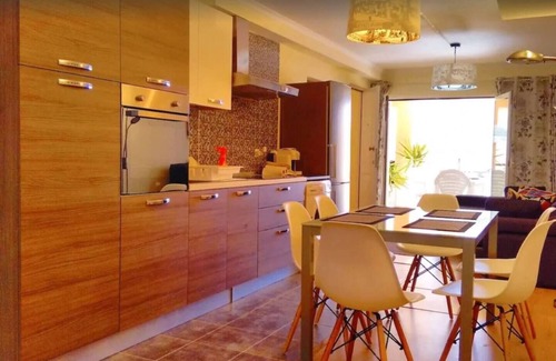 Zambujal de Cima Appartement | Sesimbra Sea Apartment 750m Shared Pool & Beach