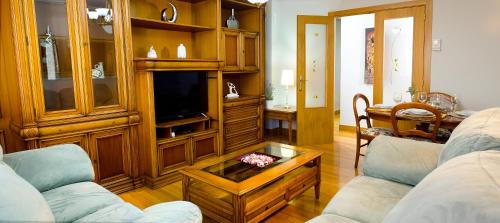Sestao Appartement | Sestao, Vivienda Turística Renovada con Terraza y WIFI