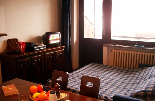 Sestriere Station Balnéaire | Sestriere apartment in residence with veranda