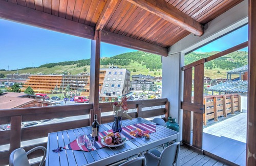 Sestriere Appartement | Sestriere Terrace Apt Few Steps From Ski, Sestriere, Italy