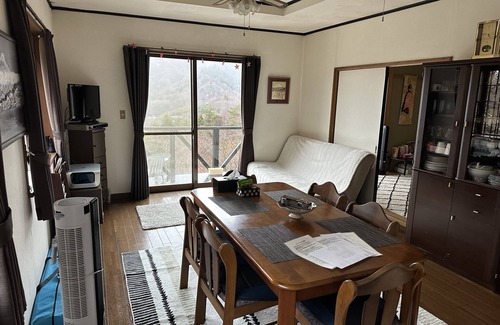 Yamanakako Appartement | Set in Yamanakako, within 6 km of Lake Yamanaka, Mount Fuji Castle 2