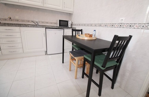 Falca Appartement | Appartement Sete Rios, près du zoo de Lisbonne / Wifi gratuit C / V Esq.