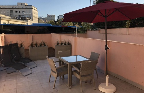 Falca Appartement | Appartement Sete Rios, près du zoo de Lisbonne / Wifi gratuit C / V Esq.