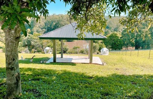 Beerwah Maison | Seven Peaks Farm Stay