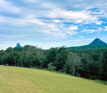 Beerwah Maison | Seven Peaks Farm Stay