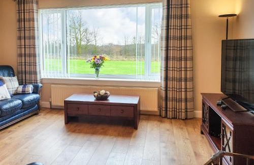Airdrie Maison | Seven Seasons