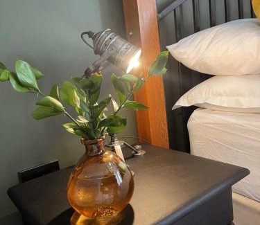 Secunda Maison | Seven