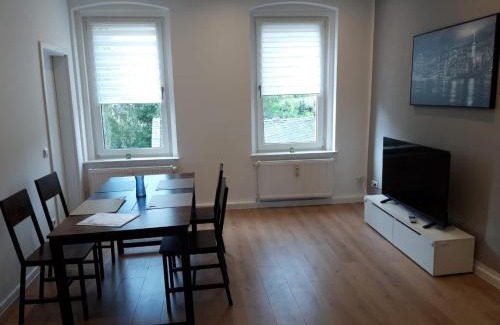 Crimmitschau Appartement | Seyfarthrooms - Crimmitschau 5 - zentrale Lage, 2 Schlafzimmer, voll ausgestattet