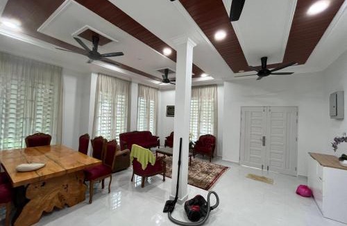 Kubur Maras Maison | Sha's Homestay Kota Bharu