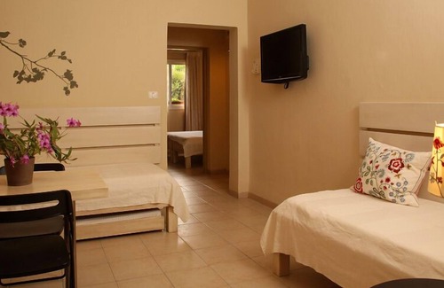 Sha'ar HaGolan Maison | Shaar Hagolan Kibbutz Country Lodging