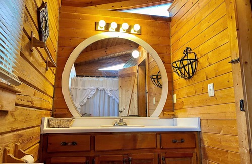 Pine Mountain Cabine | "Turkey Trot Lodge" Cabin 25A