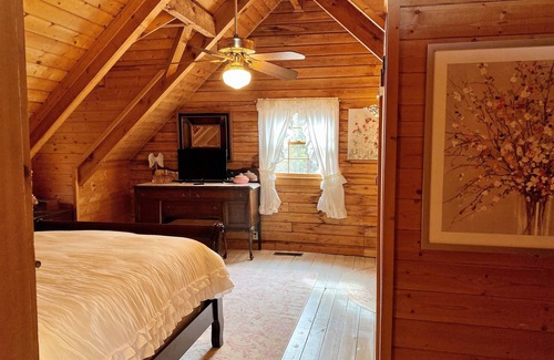 Pine Mountain Cabine | "Turkey Trot Lodge" Cabin 25A
