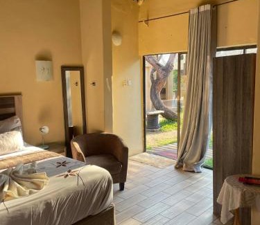 Shakawe Cabine | Shakawe sands Lodge
