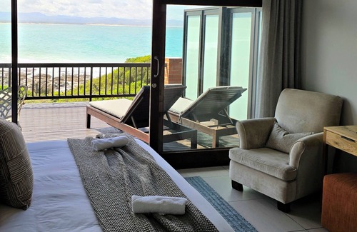 Jeffreys Bay Maison | Shaloha Guesthouse on Supertubes