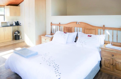 Kleinmond Maison | Shalom Self Catering