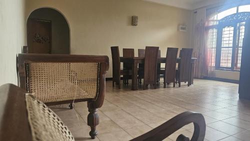 Galle Maison | Shalona Holiday Home