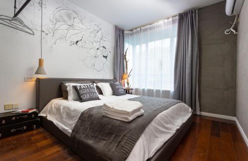 Pudong Appartement | Shanghai Hills&Chuanyu Inn- Line2,7,16,18 Near SNIEC & Maglev Longyang Road Station
