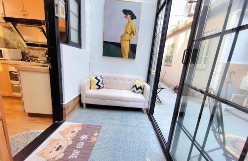 Huaihai Road Commercial Area Appartement | Shanghai Hills & Zinn Happy Family Bnb Near Line1&14 South Huangpi Rd Mid Huaihai Rd