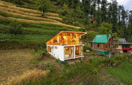 Banjar Cabine | Shangrila Rénao - The Doll House