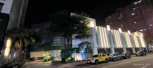 West District Hôtel | Shantis Motel