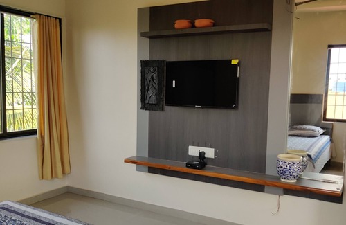 Tural Autre | SHARDA HOMESTAY