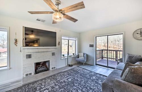 Grove Maison | Shared Boat Dock Lakefront Grove Getaway!