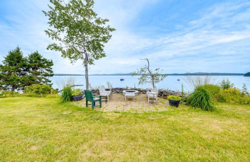 Surry Appartement | Shared Dock and Fire Pit Peaceful Surry Studio!