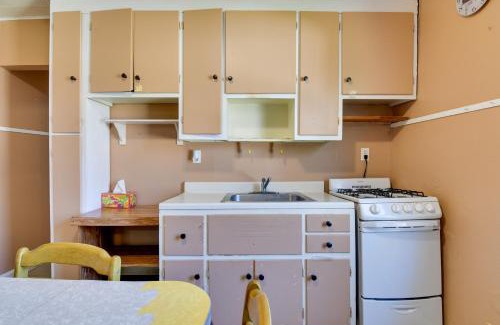 Ellenville Appartement | Shared Lake Access and Fire Pit Catskills Getaway!