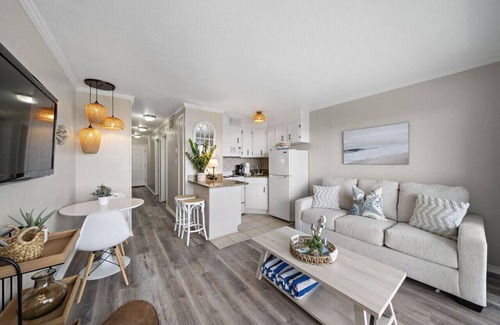 Galveston Copropriété | Shared pools and picnic BBQ grill area