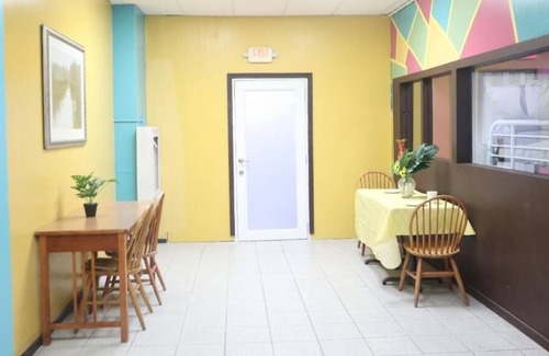 Hato Rey Central Appartement | Shared Unit just 10 minutes from Airport,Bedroom 3
