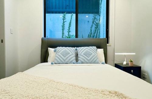 Bardon Maison | SHAREHOUSE 2bedroom-Retreat at Bardon